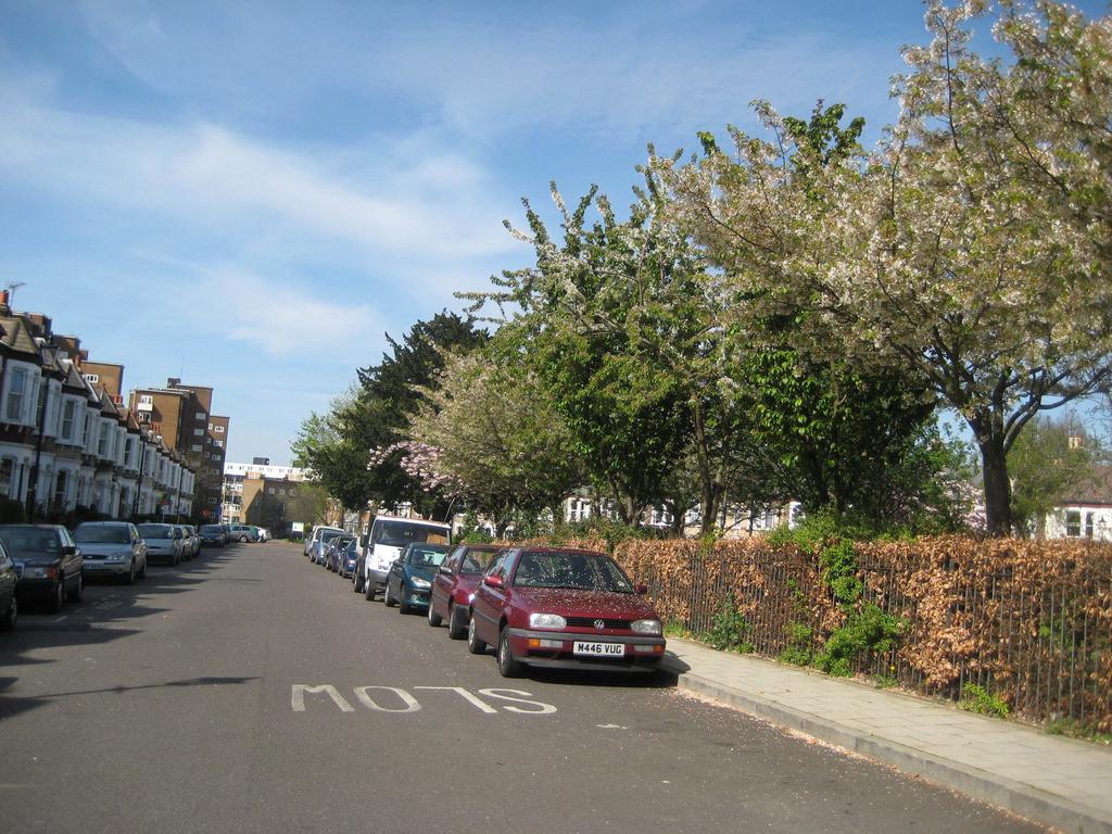 Holmewood Homestay Londres Exterior foto