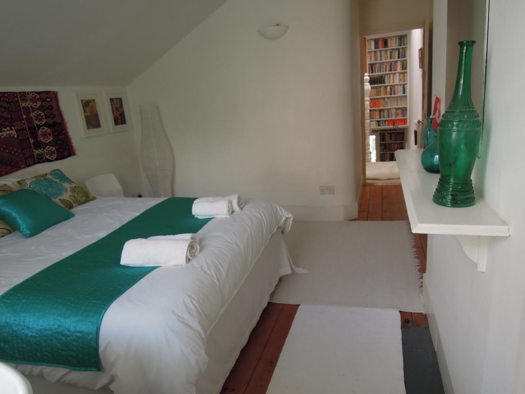 Holmewood Homestay Londres Exterior foto