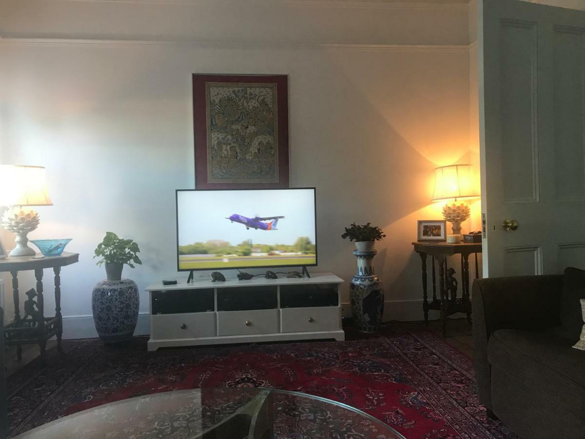 Holmewood Homestay Londres Exterior foto