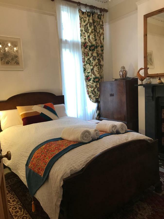 Holmewood Homestay Londres Exterior foto
